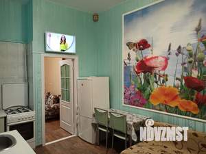 2-к квартира, посуточно, 28м2, 1/2 этаж