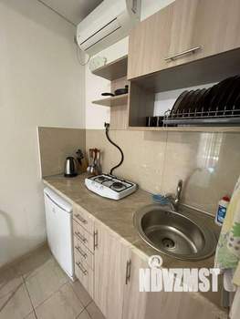Студия квартира, посуточно, 22м2, 1/3 этаж