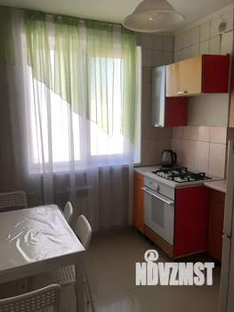 1-к квартира, посуточно, 38м2, 8/9 этаж