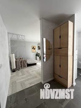 1-к квартира, посуточно, 35м2, 6/9 этаж