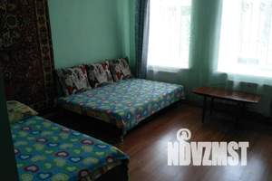 2-к квартира, посуточно, 45м2, 1/2 этаж