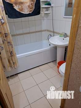 Студия квартира, посуточно, 50м2, 1/4 этаж