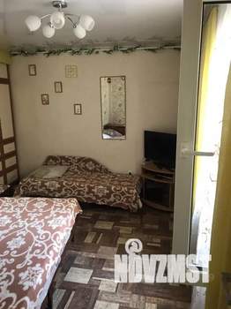 1-к квартира, посуточно, 28м2, 1/2 этаж