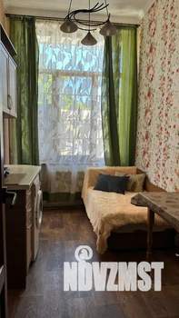 1-к квартира, посуточно, 42м2, 1/2 этаж