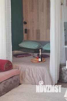 Студия квартира, посуточно, 36м2, 3/9 этаж