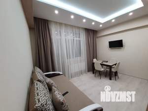 1-к квартира, посуточно, 50м2, 3/5 этаж
