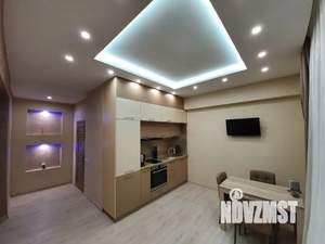 1-к квартира, посуточно, 50м2, 3/5 этаж