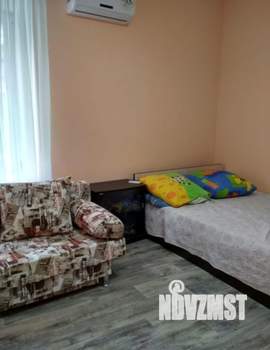 1-к квартира, посуточно, 38м2, 1/2 этаж