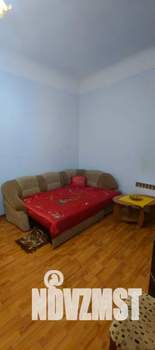 Студия квартира, посуточно, 31м2, 1/3 этаж