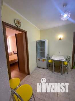 2-к квартира, посуточно, 45м2, 1/2 этаж