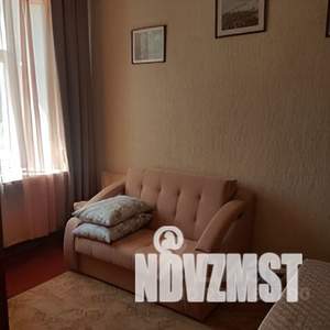 2-к квартира, посуточно, 45м2, 1/1 этаж