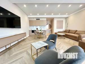 1-к квартира, посуточно, 57м2, 5/6 этаж