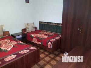 2-к квартира, посуточно, 45м2, -1/2 этаж