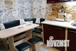 2-к квартира, посуточно, 34м2, 1/2 этаж