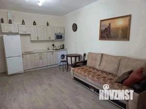 1-к квартира, посуточно, 40м2, 1/2 этаж