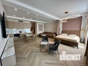 1-к квартира, посуточно, 57м2, 5/6 этаж