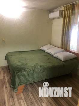 1-к квартира, посуточно, 30м2, 1/2 этаж