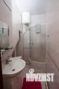 1-к квартира, посуточно, 50м2, 1/2 этаж