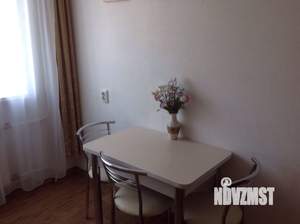 1-к квартира, посуточно, 37м2, 2/9 этаж