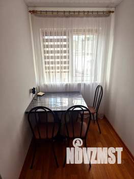 Студия квартира, посуточно, 20м2, 2/2 этаж