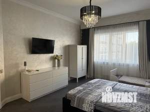 1-к квартира, посуточно, 68м2, 3/5 этаж