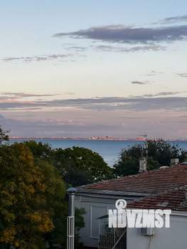 Студия квартира, посуточно, 20м2, 3/3 этаж