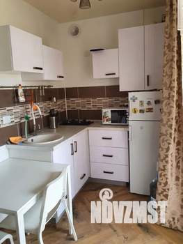 Студия квартира, посуточно, 35м2, 2/2 этаж