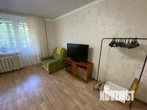 3-к квартира, посуточно, 66м2, 2/9 этаж
