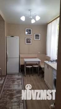 2-к квартира, посуточно, 40м2, 1/1 этаж