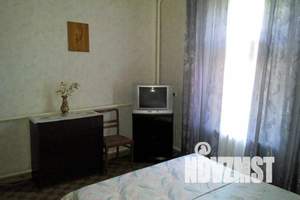 3-к квартира, посуточно, 10м2, 1/2 этаж