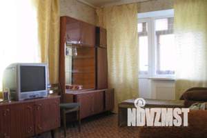 1-к квартира, посуточно, 33м2, 3/5 этаж