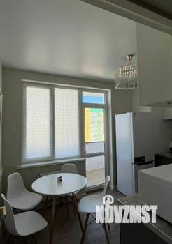 1-к квартира, посуточно, 37м2, 6/9 этаж
