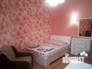 1-к квартира, посуточно, 25м2, 1/2 этаж
