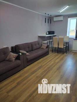 1-к квартира, посуточно, 55м2, 1/1 этаж