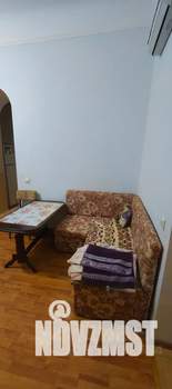 Студия квартира, посуточно, 31м2, 1/3 этаж