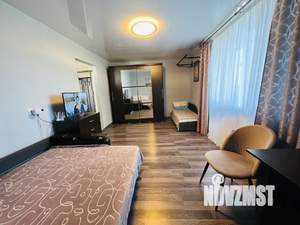 Студия квартира, посуточно, 40м2, 5/5 этаж