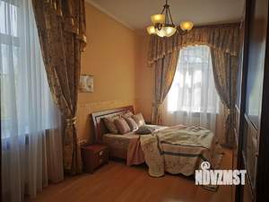 2-к квартира, посуточно, 80м2, 3/3 этаж