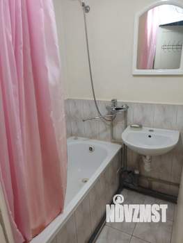 2-к квартира, посуточно, 40м2, 2/5 этаж