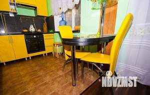 2-к квартира, посуточно, 42м2, 1/5 этаж