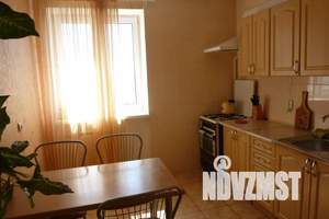 2-к квартира, посуточно, 46м2, 9/9 этаж