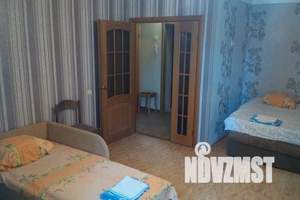 1-к квартира, посуточно, 40м2, 1/9 этаж