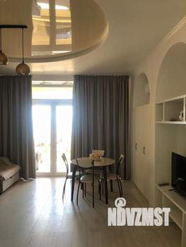 1-к квартира, посуточно, 62м2, 2/9 этаж