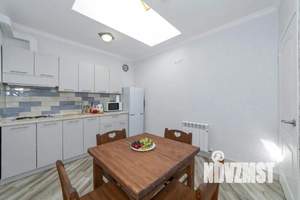 2-к квартира, посуточно, 35м2, 2/2 этаж
