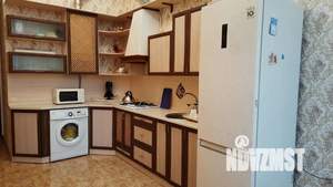 2-к квартира, посуточно, 85м2, 2/2 этаж