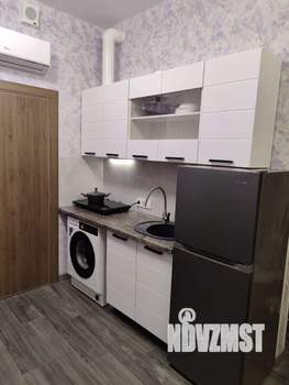 Студия квартира, посуточно, 35м2, 3/5 этаж