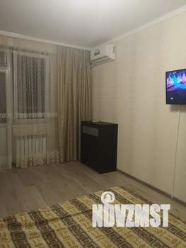 1-к квартира, посуточно, 42м2, 3/9 этаж