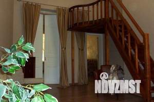 3-к квартира, посуточно, 10м2, 1/1 этаж