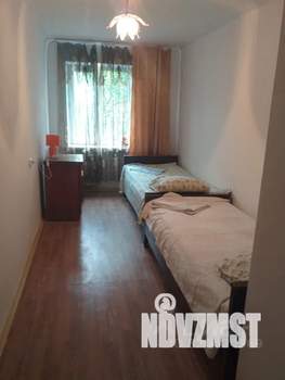 Студия квартира, посуточно, 55м2, 1/5 этаж