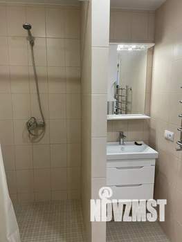 1-к квартира, посуточно, 43м2, 4/9 этаж