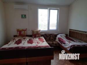 2-к квартира, посуточно, 35м2, -1/2 этаж